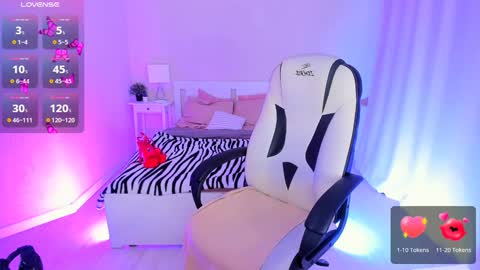 Helena online show from January 2025 01:33:02 PM