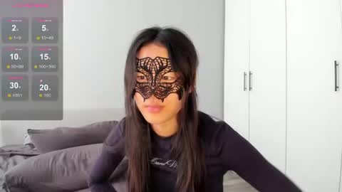 Hi I am Helen online show from June 2026 05:12:01 AM