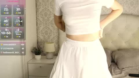 Sarah  here Help to make 100 thumbs up  online show from February 2025 10:20:02 PM