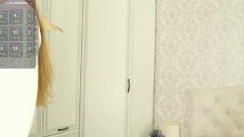 Sarah  here Help to make 100 thumbs up  online show from March 2025 08:50:02 PM