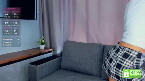 Sarah  here Help to make 100 thumbs up  online show from March 2025 07:05:02 AM