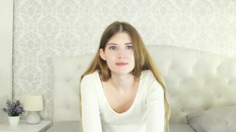 Sarah  here Help to make 100 thumbs up  online show from March 2025 08:10:02 PM