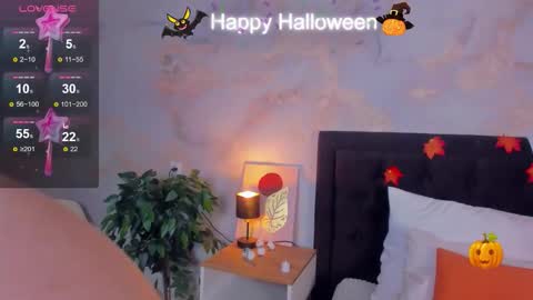 helendanvers online show from October 2025 03:07:02 AM