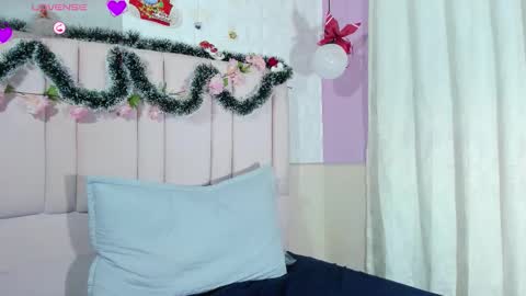 helenn online show from December 2025 04:51:02 AM