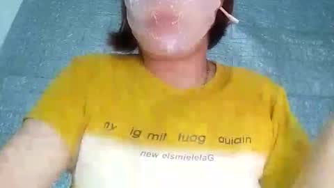 helenna_00 online show from September 2025 10:45:01 PM