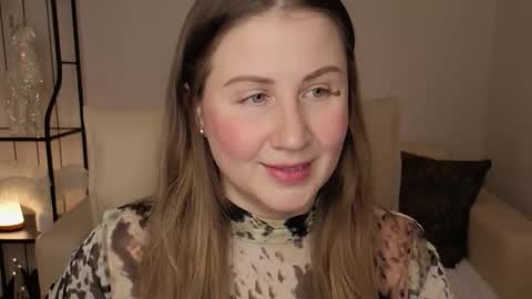 Helen online show from December 2025 02:28:01 AM