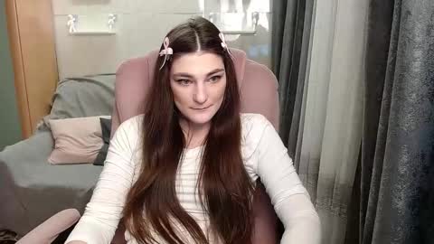 helgamun online show from November 2025 11:10:01 AM