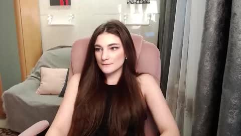 helgamun online show from November 2025 10:05:01 AM