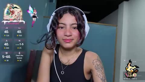 Snapshot of helia_n_amy chatting on November 2025 01:48:01 AM Helia Transfem and Amy online show from November 2025 01:48:01 AM