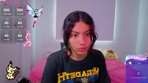 Helia Transfem and Amy online show from February 2026 01:25:01 PM