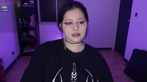 Snapshot of hell_dancer_ chatting on March 2025 11:27:02 PM Lexa online show from March 2025 11:27:02 PM