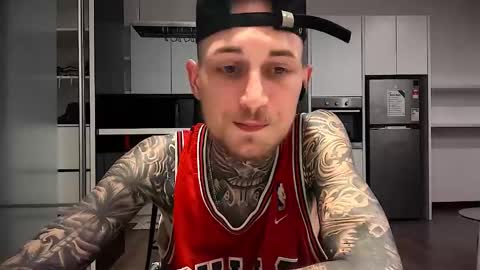 hellacozy online show from February 2026 01:15:02 PM