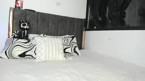 helldy_666 online show from April 2026 03:31:02 AM