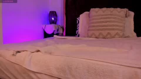 helldy_666 online show from June 2026 08:45:01 PM