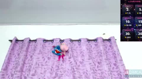 Snapshot of hellendollxxx chatting on October 2025 03:50:01 AM Hellen online show from October 2025 03:50:01 AM