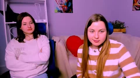 Helli online show from February 2025 05:48:02 PM