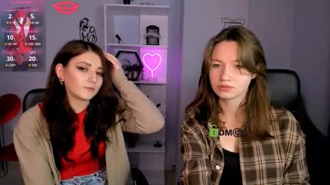 Snapshot of helli_belli chatting on January 2026 08:14:02 PM Helli online show from January 2026 08:14:02 PM