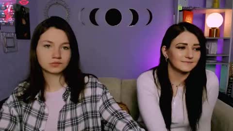 Snapshot of helli_belli chatting on January 2026 08:25:02 PM Helli online show from January 2026 08:25:02 PM