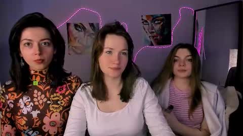 Snapshot of helli_belli chatting on February 2026 08:56:02 PM Helli online show from February 2026 08:56:02 PM