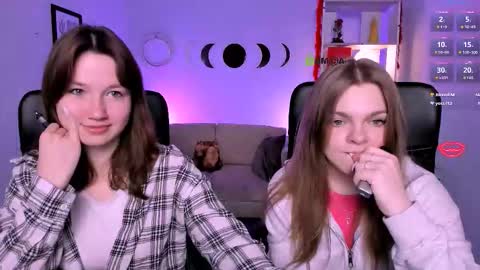 Snapshot of helli_belli chatting on February 2026 08:31:02 PM Helli online show from February 2026 08:31:02 PM