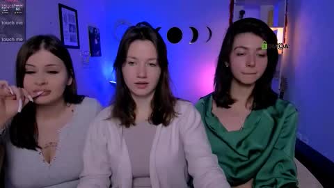 Snapshot of helli_belli chatting on March 2026 08:11:01 PM Helli online show from March 2026 08:11:01 PM