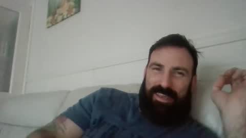 hellobunbunx0 online show from April 2026 06:16:02 PM