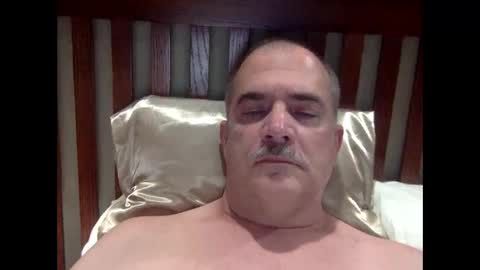 helloitsme969 online show from May 2026 07:44:02 PM