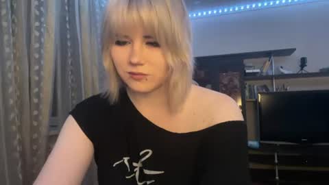 hellokinki online show from July 2026 08:37:01 PM
