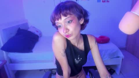Raven and Momo online show from February 2026 03:27:02 AM