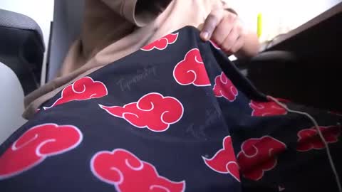 Snapshot of hellseph420 chatting on October 2025 06:59:01 PM Owner of your wallet online show from October 2025 06:59:01 PM