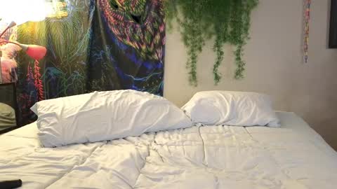 Snapshot of hemopoietic_candy chatting on March 2025 04:44:02 PM Hemopoietic Candy online show from March 2025 04:44:02 PM