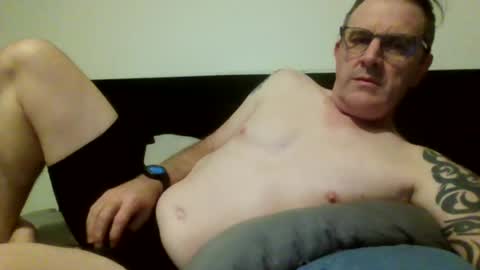Snapshot of hempie1973 chatting on July 2026 11:12:02 AM hempie1973 online show from July 2026 11:12:02 AM