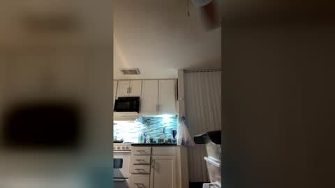 hemptree online show from March 2026 04:17:02 AM