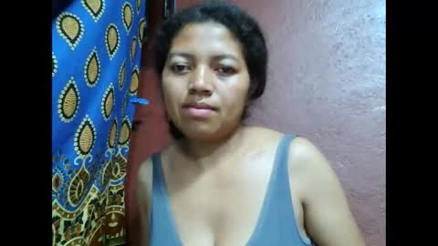 henitsaldy online show from September 2025 06:33:01 PM