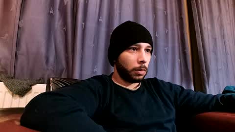 HenryAxe online show from January 2025 05:38:01 PM