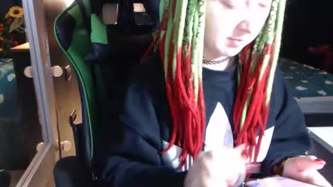 Hentaishiing online show from April 2026 06:23:01 PM