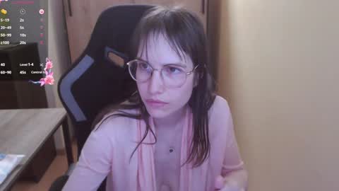 Snapshot of heraluna_ chatting on January 2025 10:51:02 PM HeraLuna online show from January 2025 10:51:02 PM