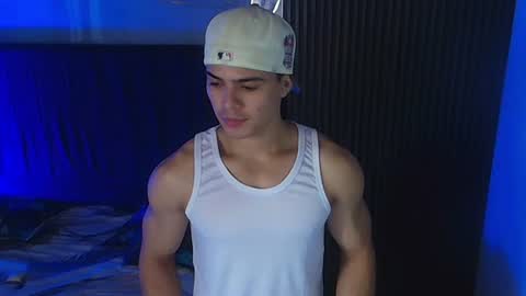 Snapshot of hercules_12345 chatting on August 2026 12:19:01 PM Hercules online show from August 2026 12:19:01 PM