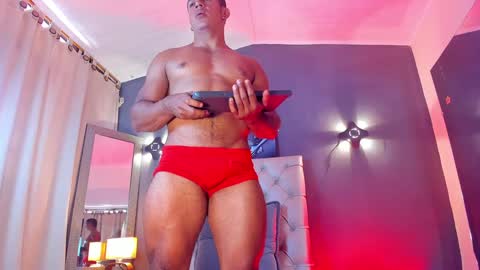 Snapshot of herculeswheeler chatting on January 2025 06:53:02 PM Hercules online show from January 2025 06:53:02 PM