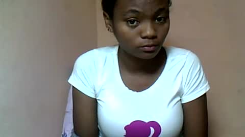 Snapshot of herisse01 chatting on June 2026 04:46:01 AM herisse01 online show from June 2026 04:46:01 AM
