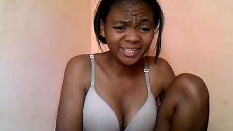 Snapshot of herisse01 chatting on June 2026 11:47:02 AM herisse01 online show from June 2026 11:47:02 AM