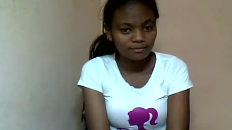 Snapshot of herisse01 chatting on June 2026 10:01:02 PM herisse01 online show from June 2026 10:01:02 PM