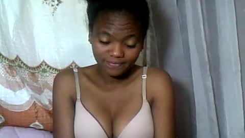 Snapshot of herisse01 chatting on July 2026 09:00:01 AM herisse01 online show from July 2026 09:00:01 AM