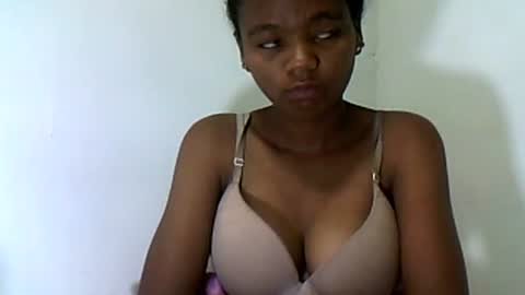 Snapshot of herisse01 chatting on July 2026 08:29:01 AM herisse01 online show from July 2026 08:29:01 AM