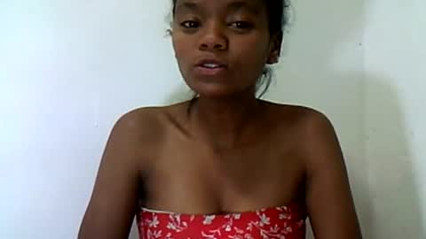 Snapshot of herisse01 chatting on July 2026 06:20:01 PM herisse01 online show from July 2026 06:20:01 PM