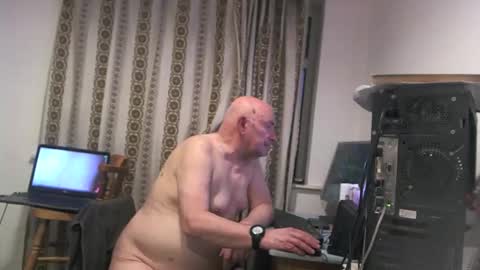 mature online show from January 2026 09:52:01 PM