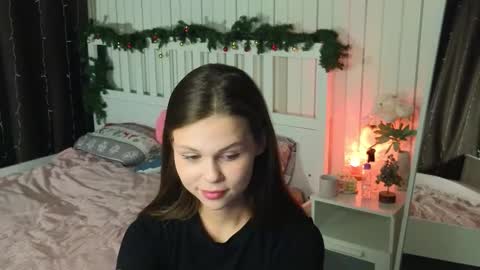 Nicole online show from February 2026 07:15:01 PM