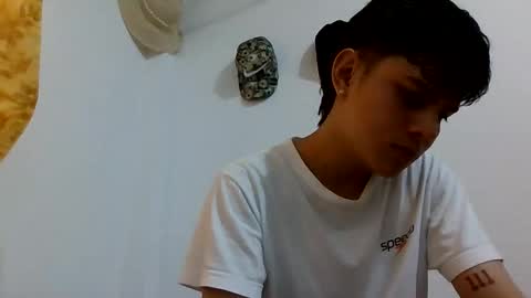 Snapshot of herrerabuitragroedwin chatting on May 2026 09:33:02 PM valentin 123 online show from May 2026 09:33:02 PM