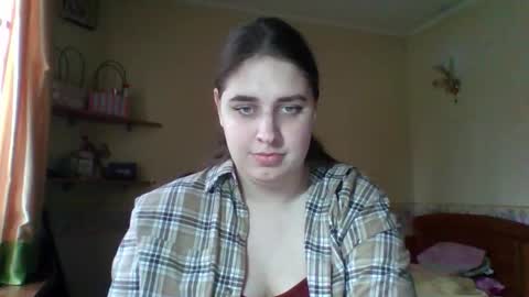 Snapshot of hess_luna_ chatting on November 2025 10:15:01 AM hess_luna_ online show from November 2025 10:15:01 AM