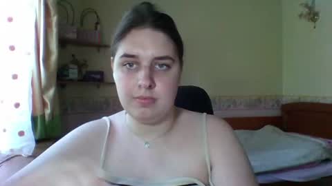 Snapshot of hess_luna_ chatting on June 2026 09:12:02 AM hess_luna_ online show from June 2026 09:12:02 AM